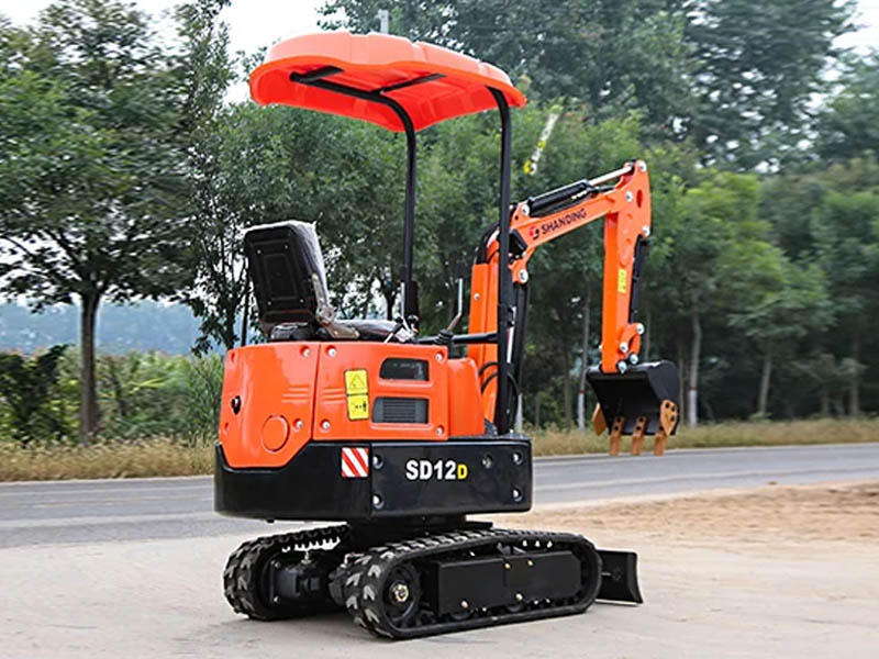 多功能滑移裝載機